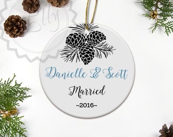 First Christmas Ornament Married, Christmas Ornament Date, Personalized Ornament Decoration, Wedding Charms, Newlywed Gift, Weddings - 097