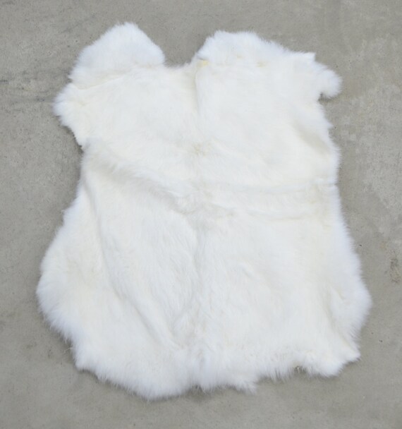 Rabbit Fur Pelt White Genuine Leather Large TA-33575 Sec.