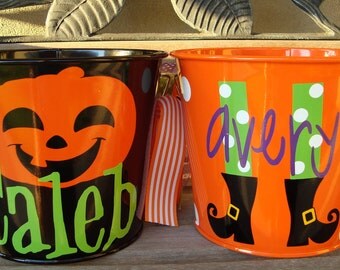 Personalized Halloween Buckets; Vinyl Halloween Buckets