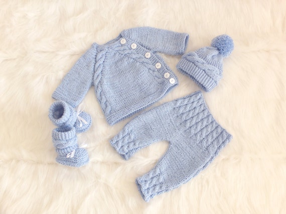 Knitted Baby boy coming home outfit Knit Baby by HandmadebyInese