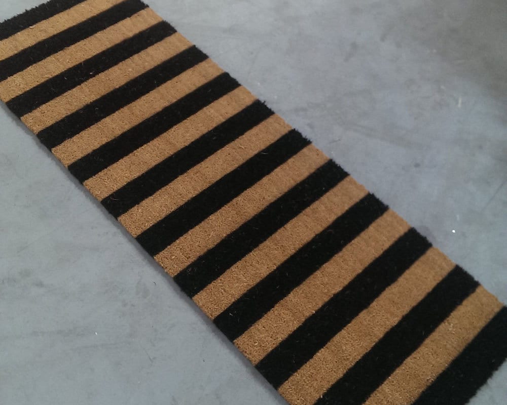EXTRALARGE Striped Doormat