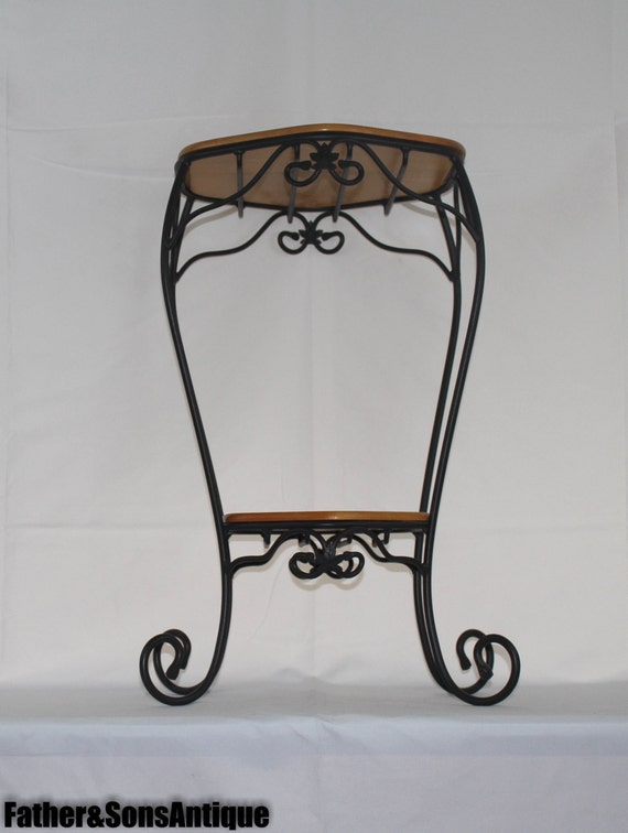 Longaberger Wrought Iron Generations Stand