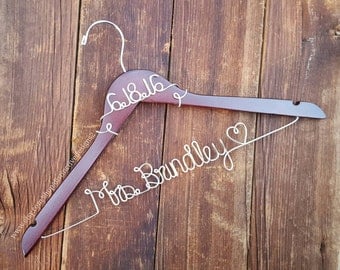 Wedding Hanger, Wedding Dress Hanger, Name Hanger, Bride Hanger, Bridesmaid Hanger, Personalized Hanger, Bridal Gift, Mrs Hanger