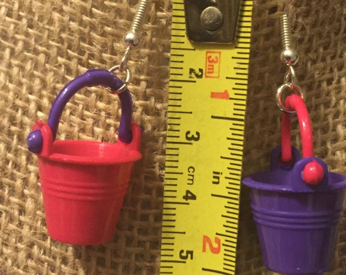 Mini Pail earrings (pink and purple)