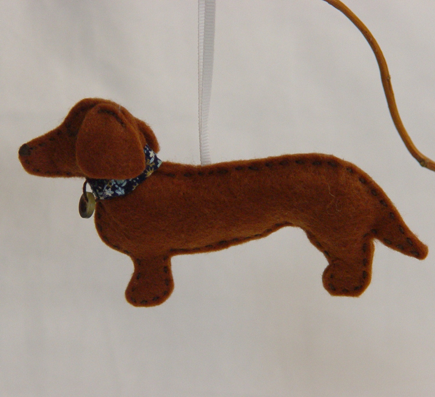Adorable Felt Dachshund Ornament by GlassRhinoJewelry on Etsy