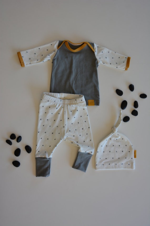 Baby Boy coming home outfit / hospital outfit / take by tintinbaby