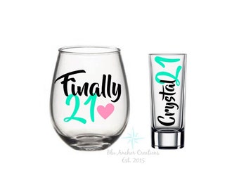 21st Birthday, 21st Birthday Wine Glass, Finally Legal Wine Glass, Finally 21, 21st Birthday Gifts, 21st Birthday Gift Ideas, Birthday Gift
