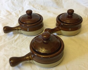 Vintage Stoneware French Onion Soup Crocks with Lids, Set of 3, Brown Handled Chili Bowls
