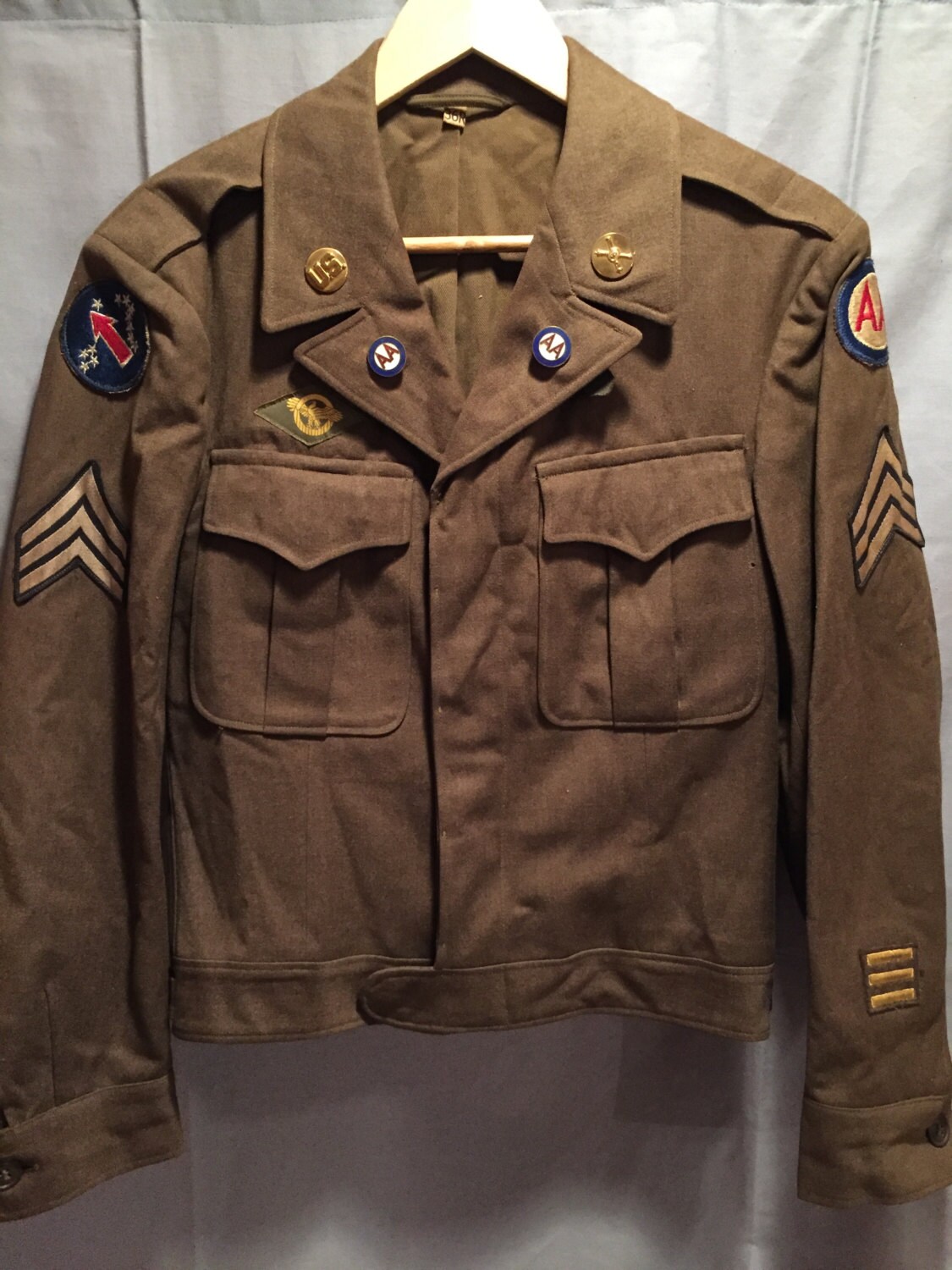 WW2 U.S Pacific Theatre/Anti-Aircraft Ike Jacket W/ DI's