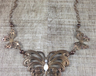 Vintage Estate Carved Metallic Butterfly Rhinestone Gold Tone Necklace