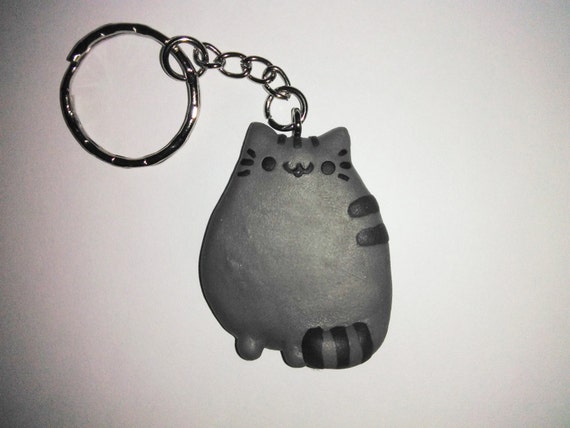 pusheen key chain