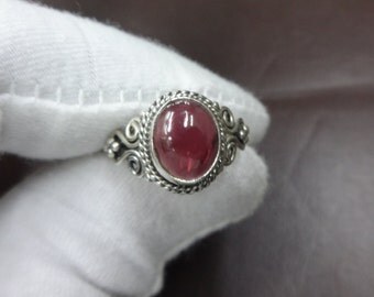 Classic 925 Sterling Silver Garnet Ring,Size US-6