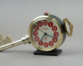 Alarm, clock, table clock, mechanical clock, watches USSR, Soviet watch, Soviet alarm clock, Slava, decor, vintage alarm clock