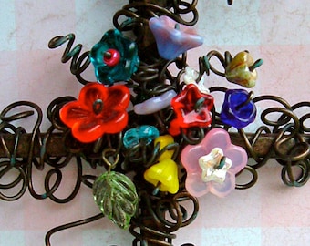 Wire Cross with Beads, Christian Gift For Woman, God Mother Gift, Cross for Woman, Cross for Girl, Cross for Her, Flower Cross, De Colores