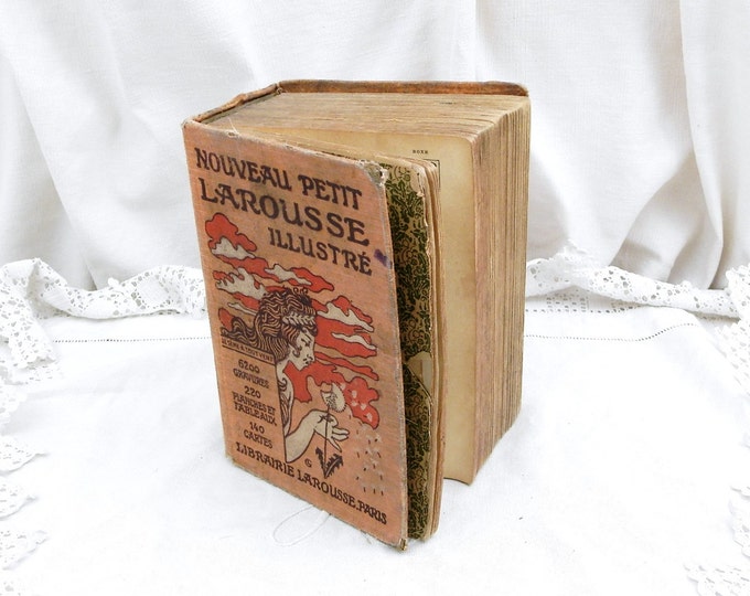 Antique French LaRousse 1935 Illustrated Dictionary 1760 Pages 6200 Illustrations 140 Maps, French Country Decor, Chateau Chic Decor