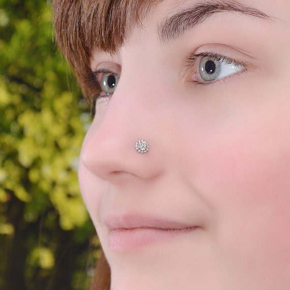 Silver Nose Stud Flower - Nose Ring - Nose Screw - Tragus Piercing - 16g Cartilage Hoop Earring - Forward Helix Earring - Stud Nose Ring