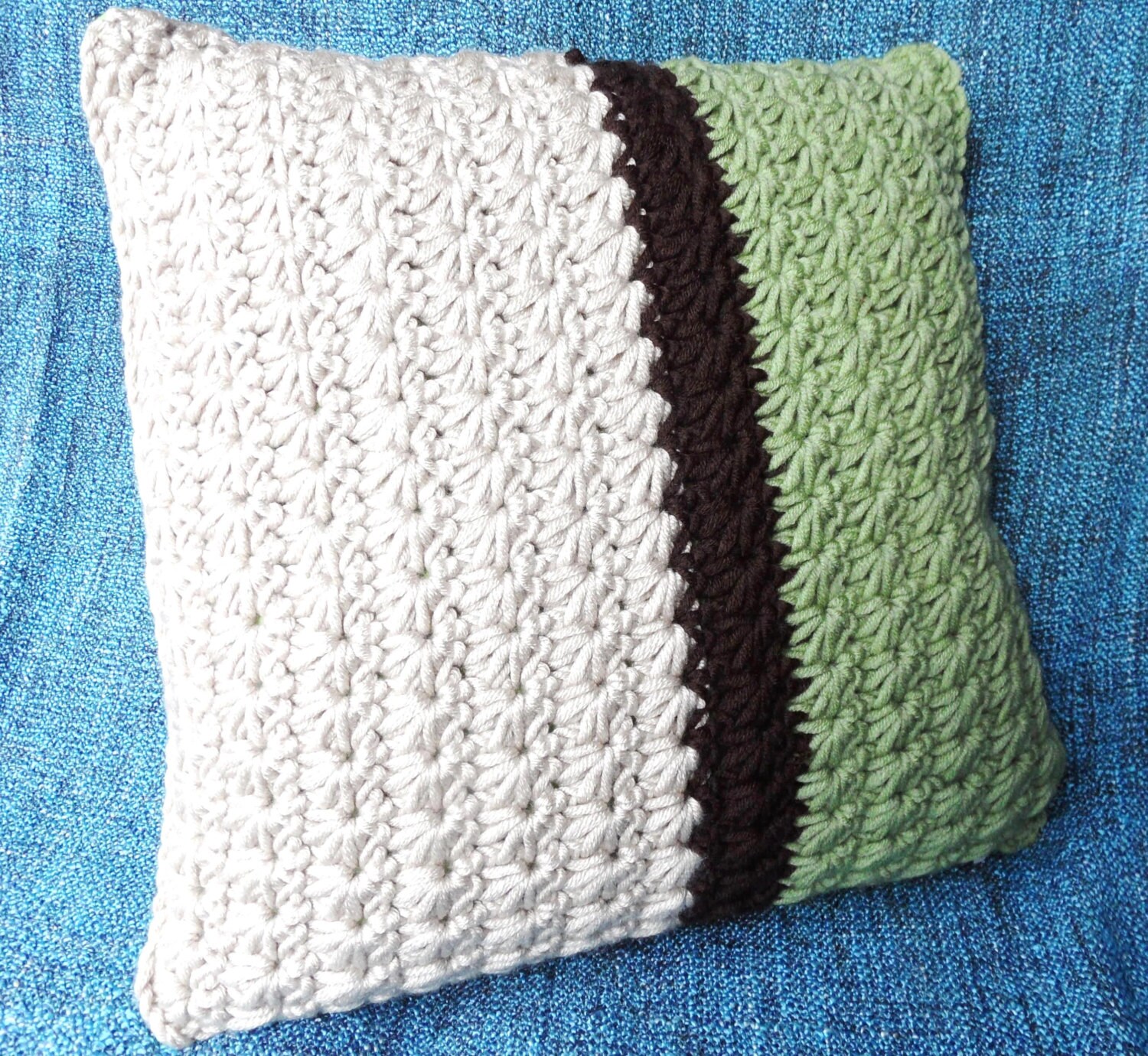 Chunky Crochet Pillow Cover. Star Stitch by TheCrochetBoxUK