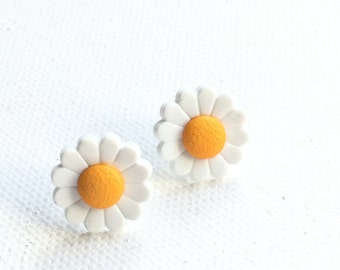 Daisy Earrings, Daisy Stud Earrings, White Flower Earrings, White Flower with Yellow Center, Floral Jewelry