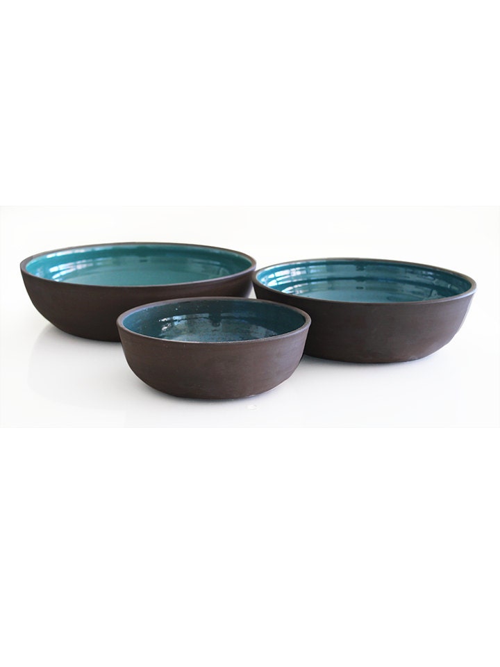 Ceramic Shallow Round Serving Bowls