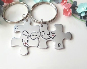 Best Friend Keychains, Long Distance Friendship Gift, Gift for Friends, Puzzle Piece Keychains, Connected State Keychains, Bestie Gifts