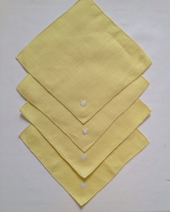 SALE Yellow Linen Cocktail Napkins Vintage Linen Cocktail