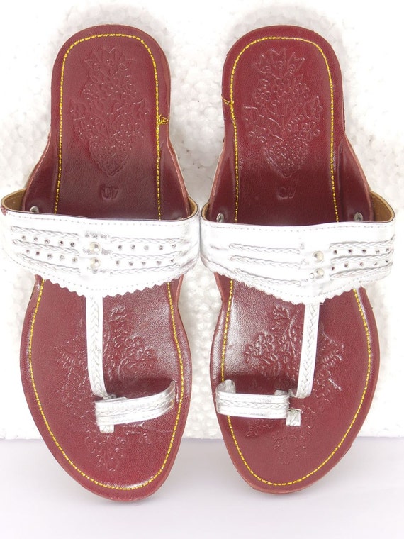 kolhapuri slipper design