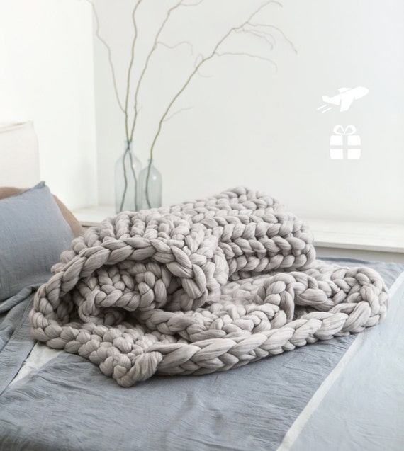 Ohhio blanket. Gift wrap. Express shipping by Ohhio on Etsy