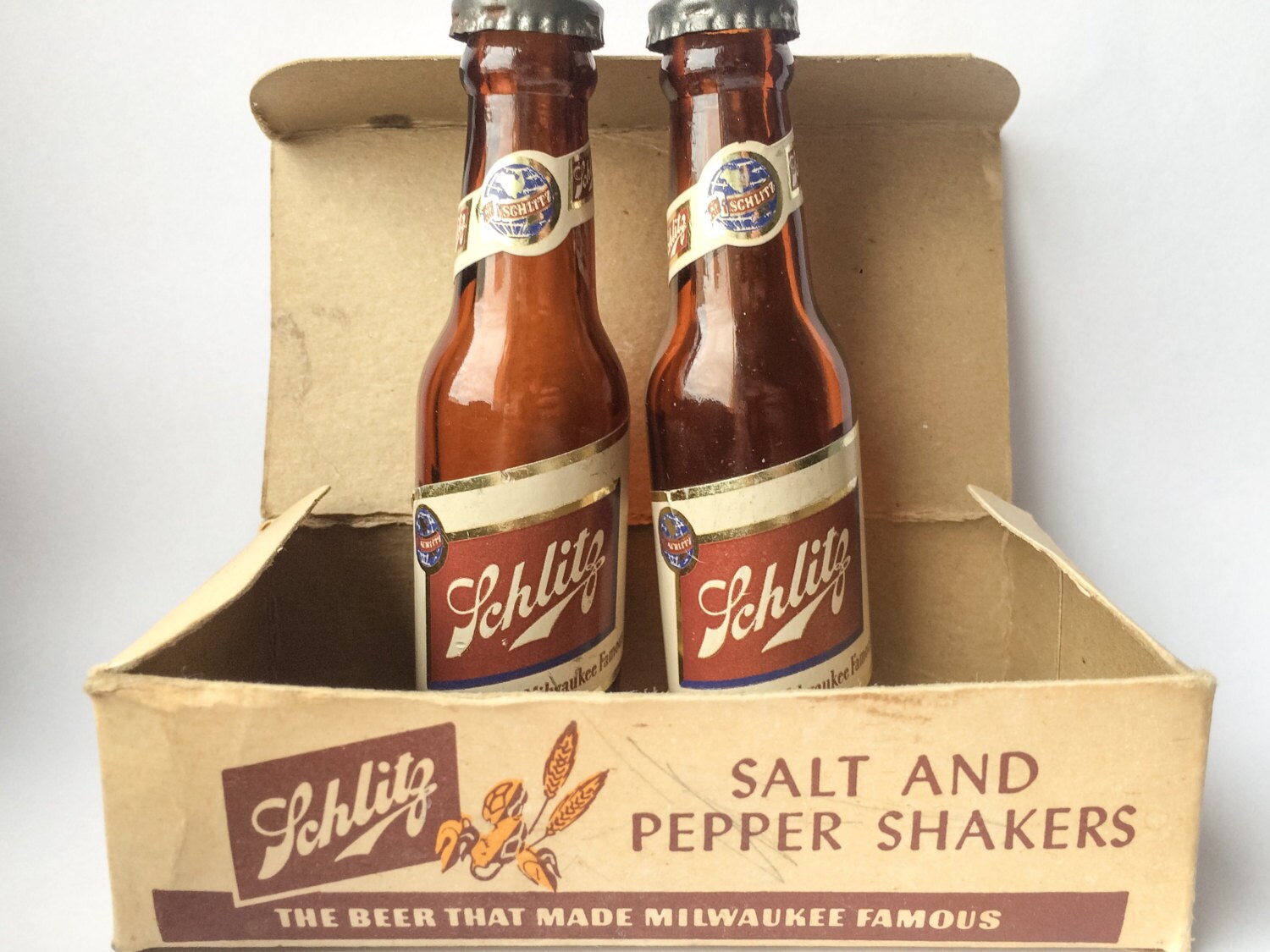 Vintage 1957 Schlitz Mini Beer bottle Salt and Pepper Shakers