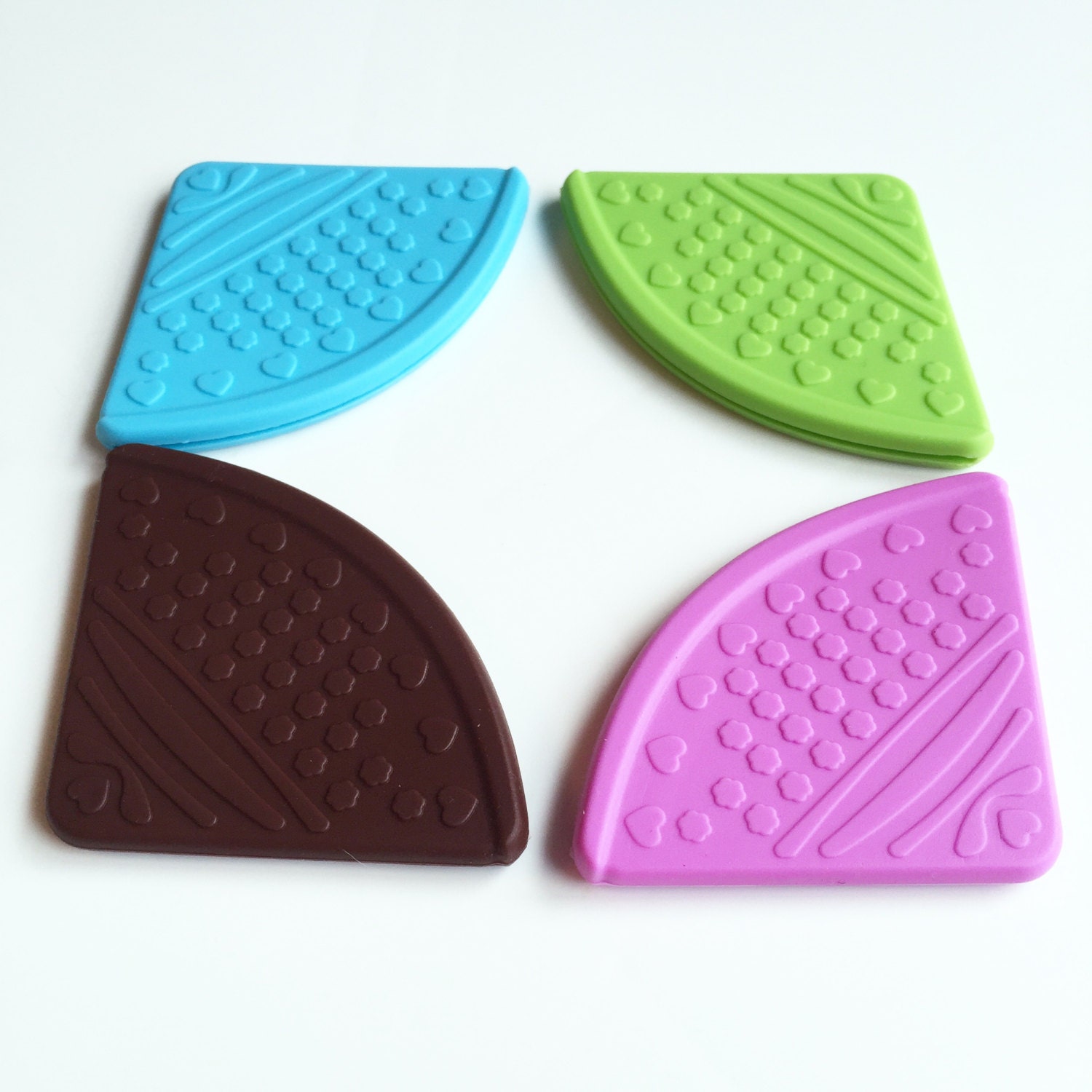 Silicone Sewon Teething Corners DIY chew bibs by ChicagoSilicone