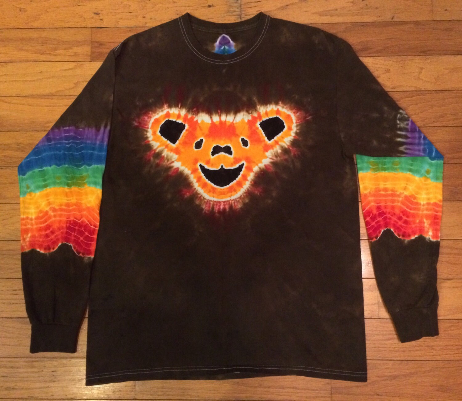 tie dye shirt with teddy bears