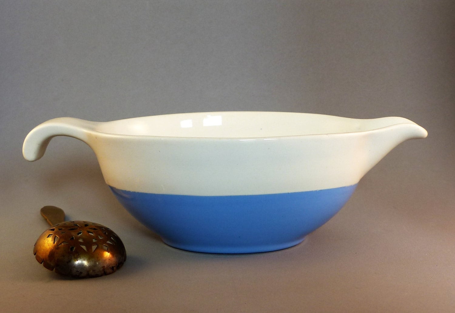 Vintage Ceramic Gravy Boat Pottery Gravy Boat Blue and White