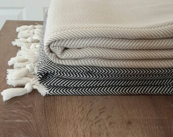 SALE - 100 % Cotton blanket - Woven Throw Blanket - Herringbone Cover Blanket - Large Family Picnic Blanket - Fashion Home linen