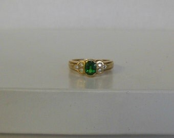 Vintage 14K Yellow Gold Emerald & Diamond Accent Ring
