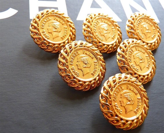 coco chanel buttons
