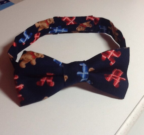 teddy bear bow tie pattern