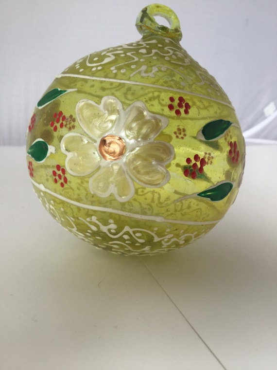 Blown glass hand painted Christmas bauble ornament sun catcher