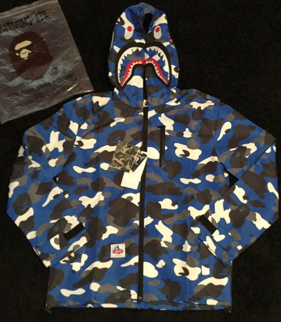 Bape Blue Camouflage Windbreaker Jacket size L by Richclassinc