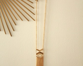 Collier long | Sautoir | Métal doré et argenté | Joli pendentif breloque | Style Bohème Chic | Idée cadeau à offrir pour elle