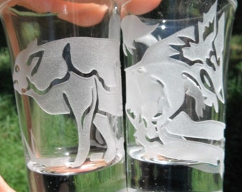 Set of 4 Etched Shot Glass, Sandblasted Shot Glasses, Big Bad Wolf and The Three Little Pigs, Fairytale