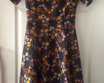 Handmade 1950's style housewife dress