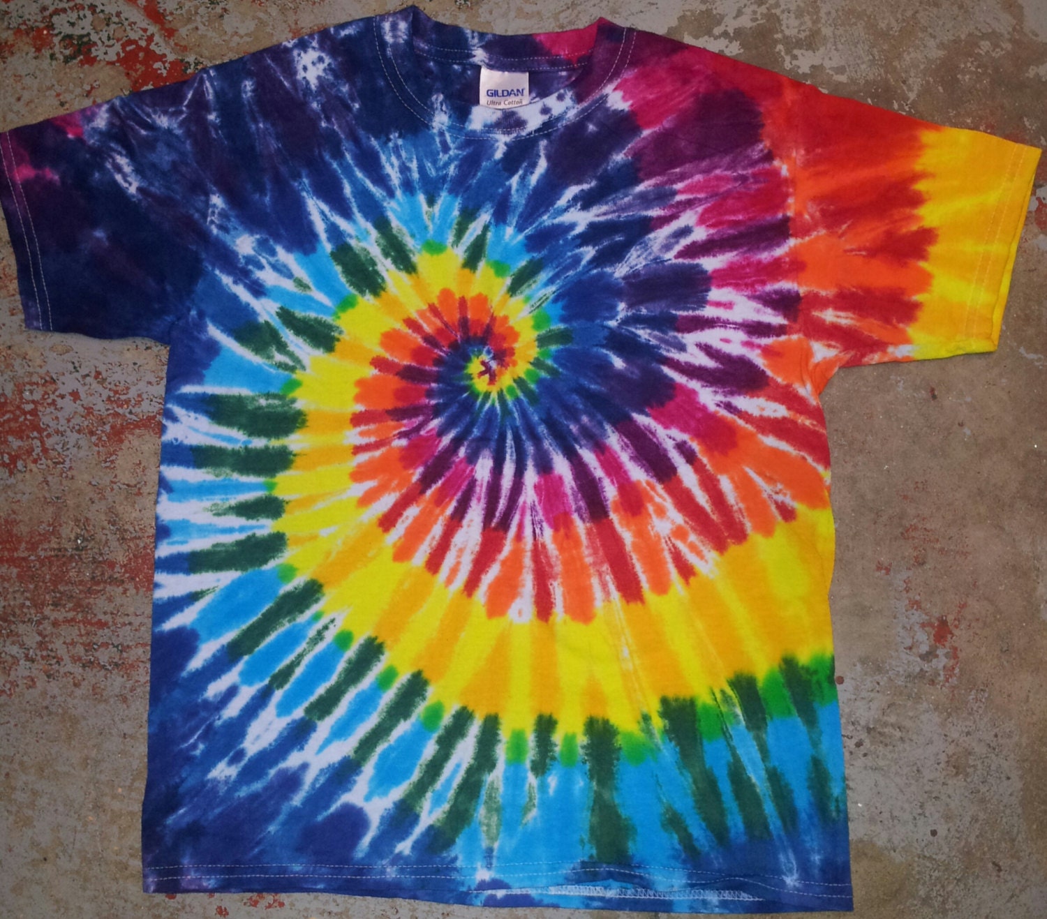 tie dye shirt Kids Youth size Medium 10/12 Rainbow Spiral tye