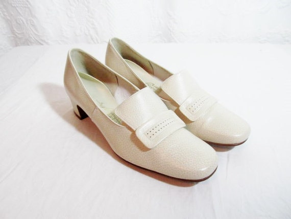 bone leather pumps