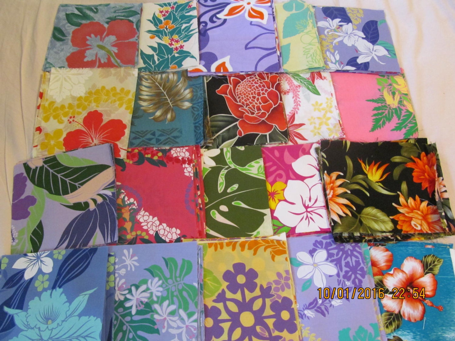 Hawaiian Quilting Fabric 150Plus Patches Craft by Marianneofmaui