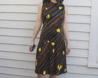70s Brown Dress Mod Coquelicot Print French Poppy Sleeveless Pleated Vintage S