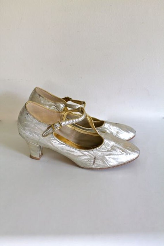 vintage dance shoes CHAMPAGNE metallic T-strap high heel