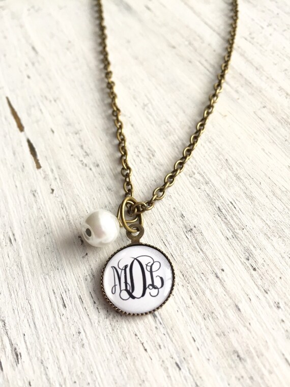 Items similar to Monogram Pearl Necklace on Etsy