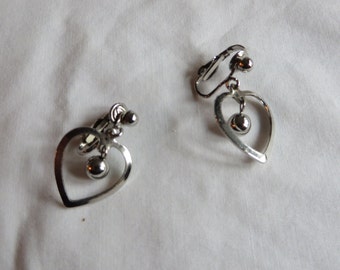 Vintage Clip On Heart Earrings, earrings, clip on, vintage, heart