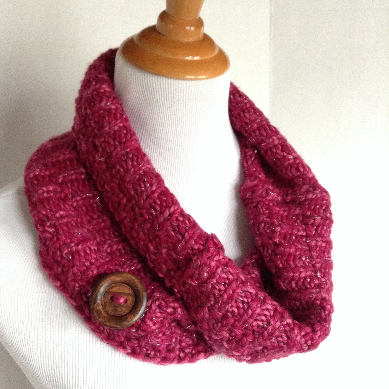 Upcycled Bulky Knit Scarf Pink Scarf Pink Neckwarmer by SophieChic