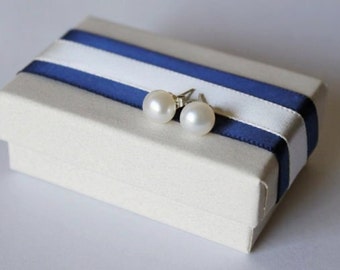 6-7mm AAA real pearl stud earrings, Bridesmaid earrings, white pearl studs, Bridesmaid gifts, flower girl gift, graduation, Navy