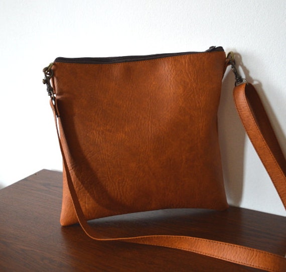 Vegan Leather Bag Simple Crossbody Bag Everyday Purse by reabags